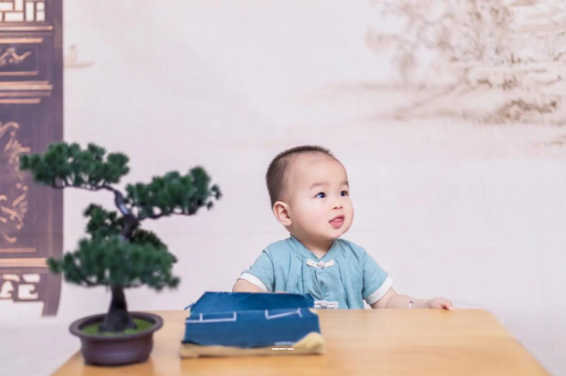 尉氏宝宝喊肚子疼怎么回事